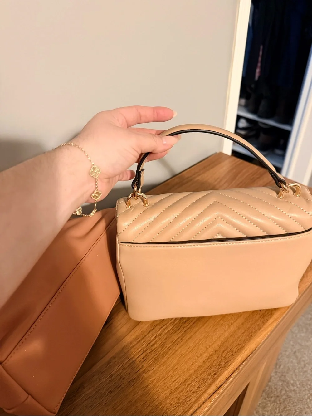 Womens Tan & Camel Chain-Handle Shoulder Bag Set